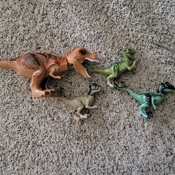 Jurassic World Lego Lot - Picture 1 of 1